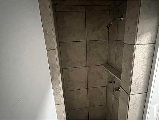 5th image of 1240 Levy Ave #B