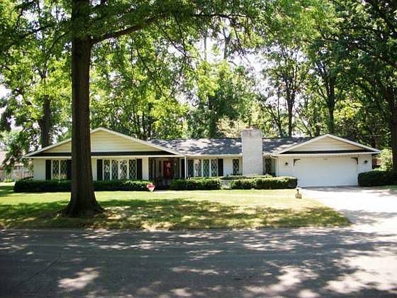 1st image of 2301 W Audubon Dr