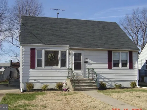 35 Unwin Dr, Hamilton, NJ 08610