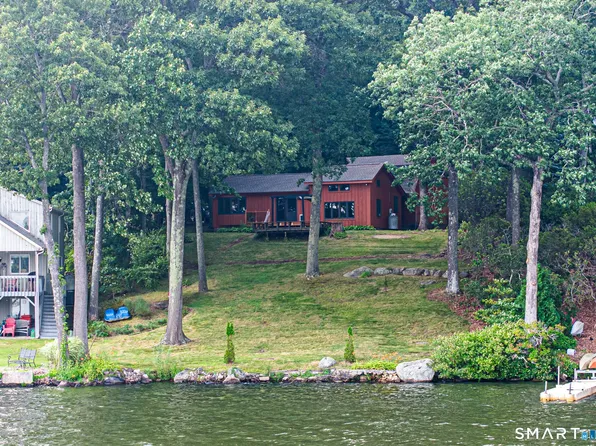 63 Bay Road, East Hampton, CT 06424