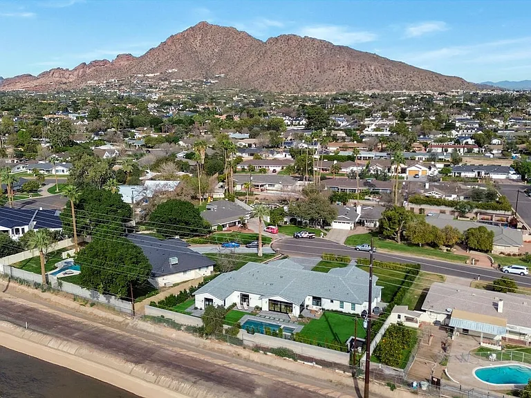 6039 E Calle Camelia — Photo 31