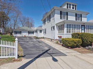4 Clark St, Plymouth, MA 02360