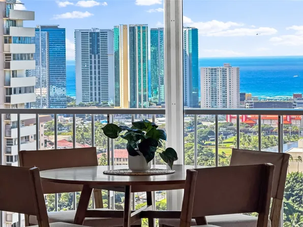 1520 Ward Ave APT 1402, Honolulu, HI 96822