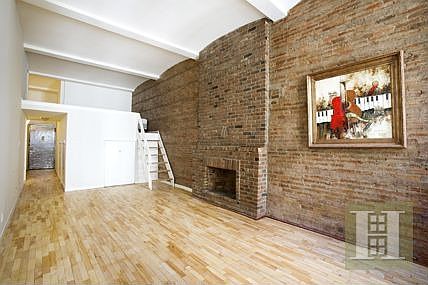 4th image of 39 E 12th Street 301 #301