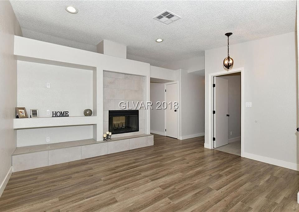 1st image of 4545 E New York Ave