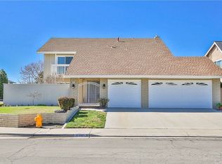 17201 Englewood Cir, Huntington Beach, CA 92647