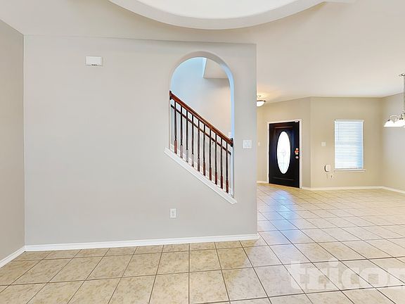 2nd image of 3846 Bogie Way
