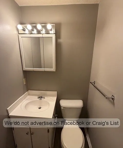 6211 Rannock Dr — Photo 5