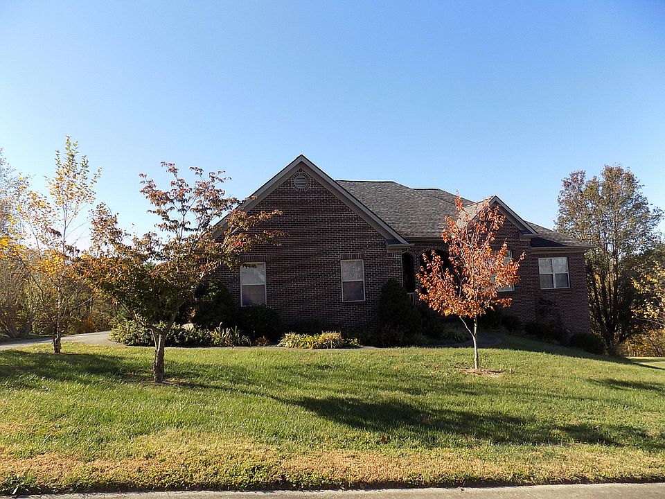 1st image of 511 Birch Ct