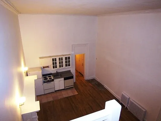 Rented by Friedman Roth Realty | media 59