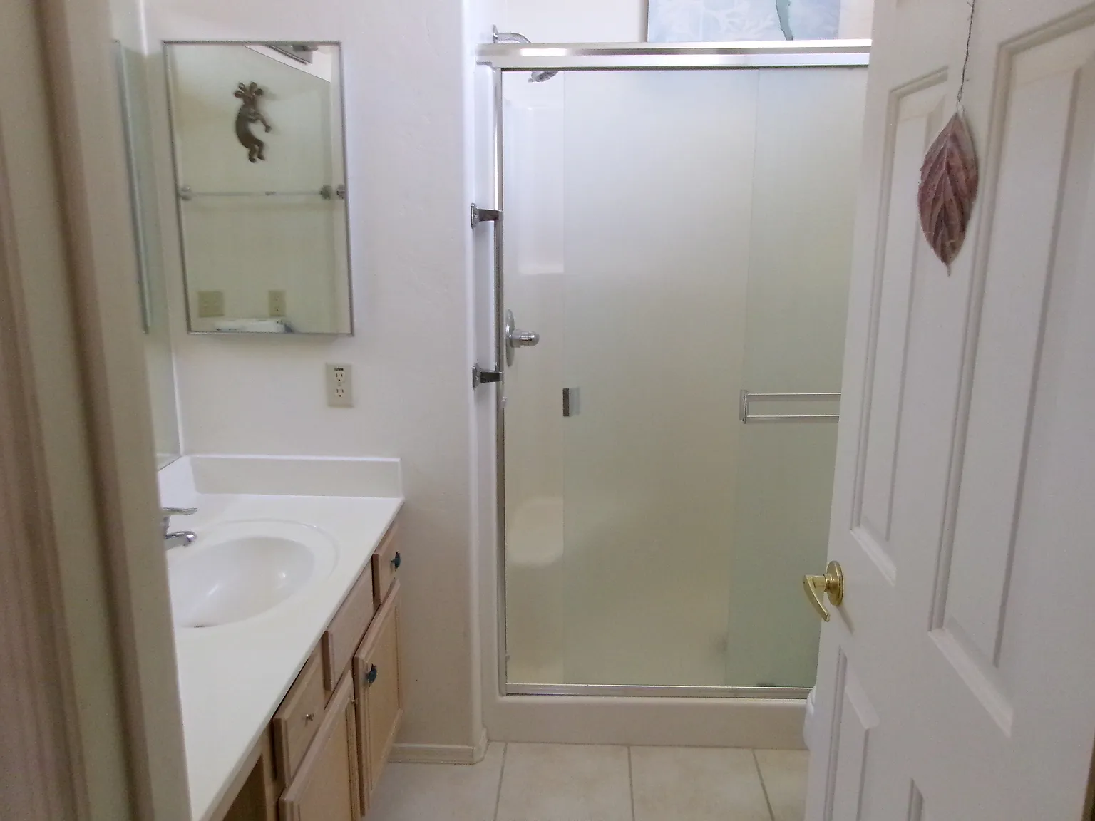 2 bed, 2.0 bath, 960 sqft, $1,550 — Photo 2
