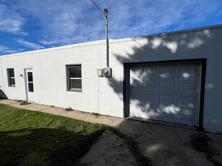 1166 S Sheridan Ave #B — Photo 6