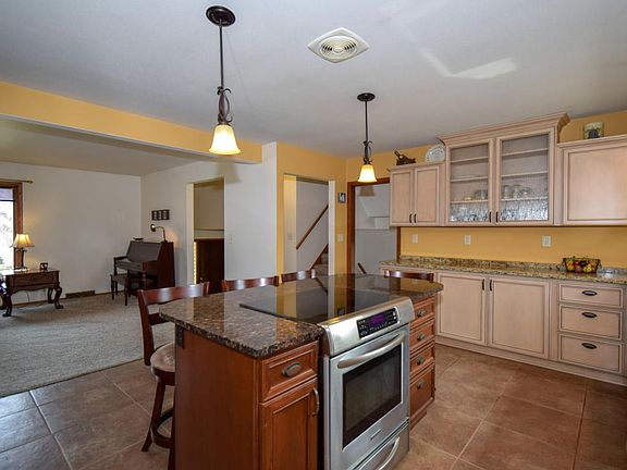3rd image of 5355 S Maryknoll Dr