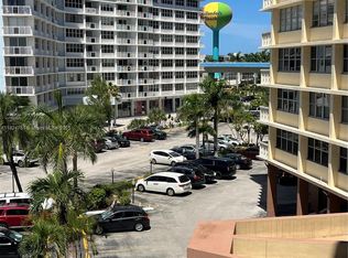 1817 S Ocean Dr APT 419, Hallandale, FL 33009