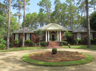 8 Cherokee Rd, Moultrie, GA 31768