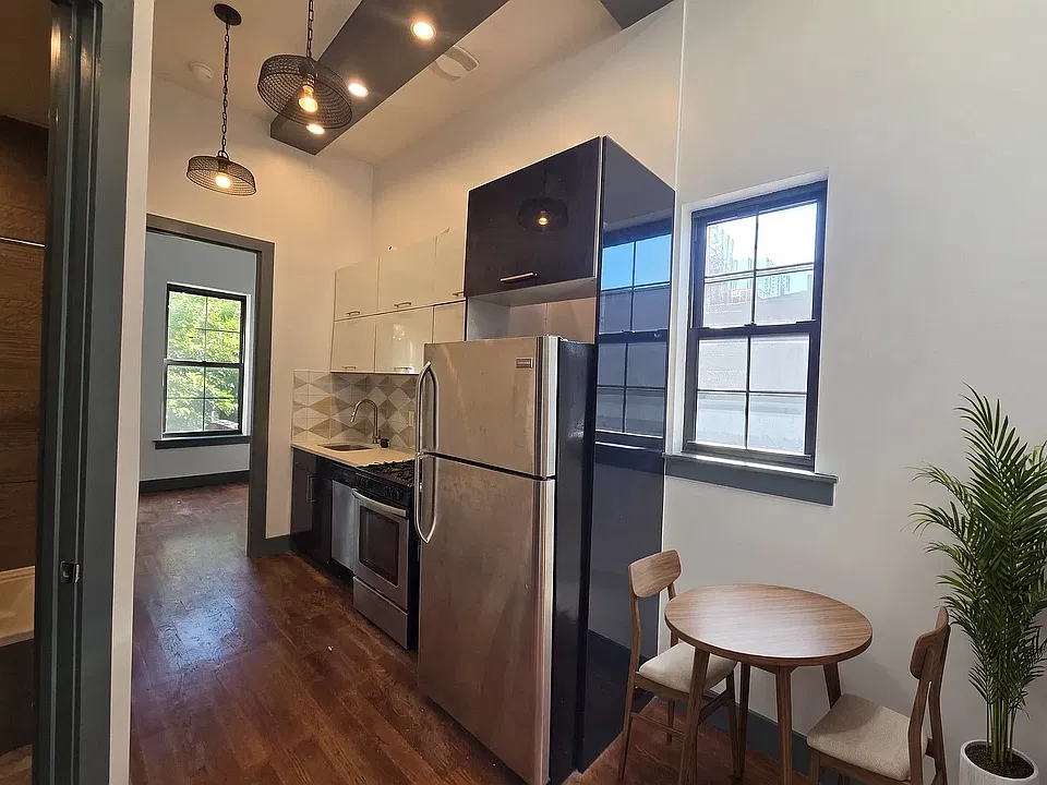 9 Marcus Garvey Blvd #3B