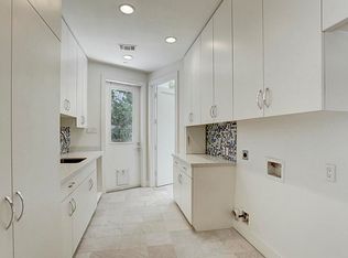 8201 Mallie Ct, Houston, TX 77055