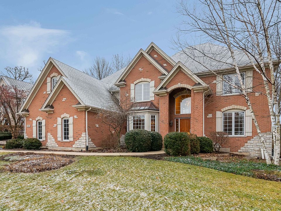 1st image of 2708 Royal Fox Dr