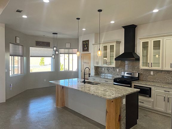 5th image of 3225 Vatapa Rd NE