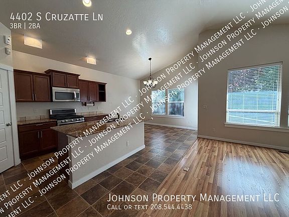 5th image of 4402 S Cruzatte Ln