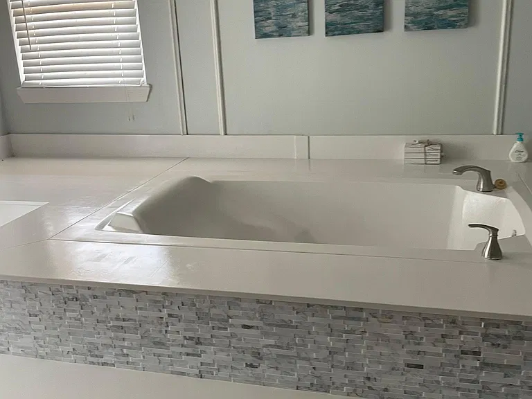 6831 Lake Willow Dr — Photo 12