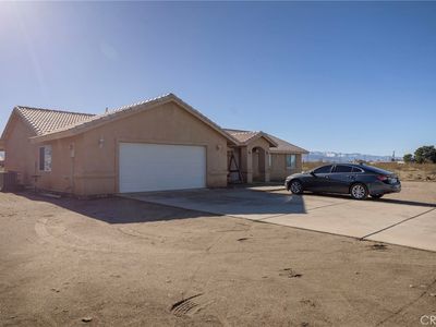 4265 Camellia Rd, Phelan, CA, 92371