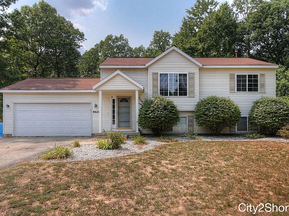 2nd image of 8627 S Oakridge Dr