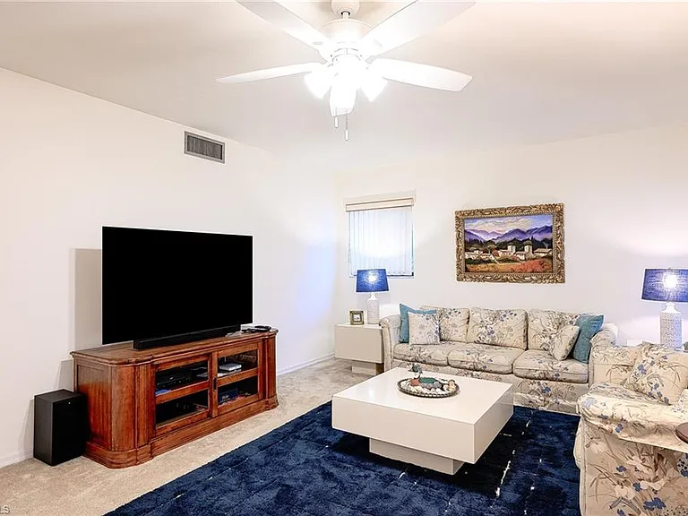 565 Beachwalk Cir #T-104 — Photo 7