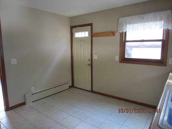 2801 - Dining Area_10192022