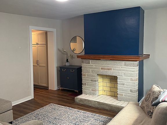 5th image of 209 57th St