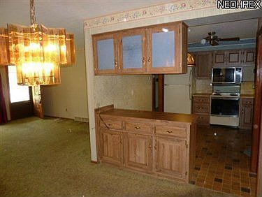 5th image of 4569 Eastlane Dr