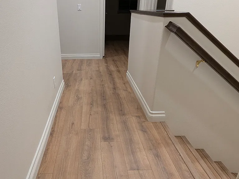 Silva Dr — Photo 31