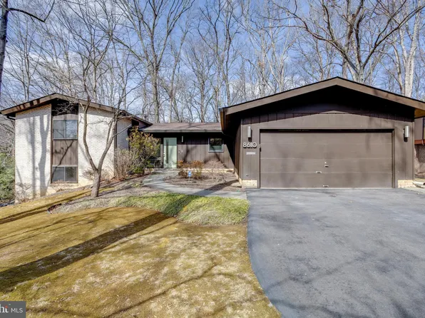 8610 Battailles Ct, Annandale, VA 22003