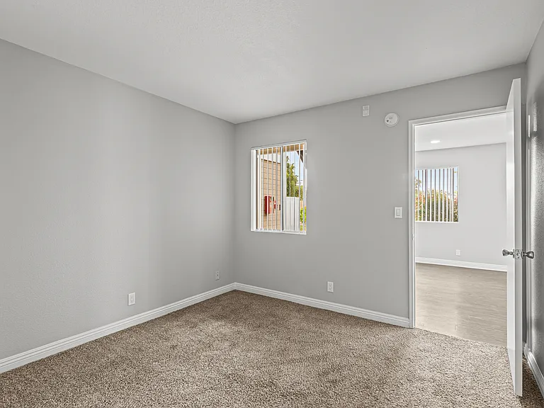 Cerro Vista Apartments — Photo 25