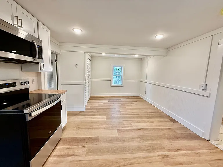 122 N Roosevelt St — Photo 5