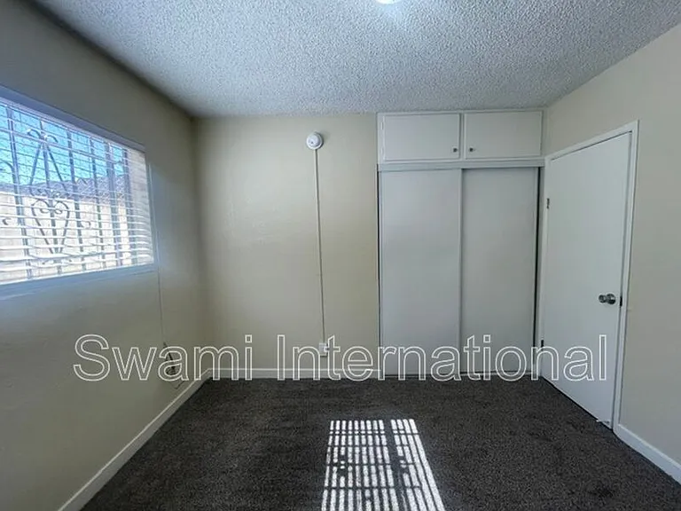 400 E 120th St #5 — Photo 15