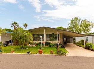 2219 Greenside Dr, Valrico, FL 33594