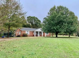 100 W Franks Rd, Booneville, MS 38829