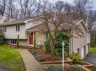 3678 School Rd, Murrysville, PA 15668