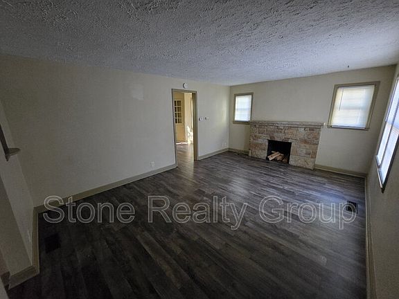 3rd image of 2811 Harrison Ave