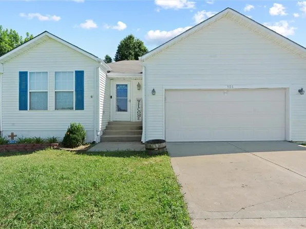 906 Short St, Lathrop, MO 64465