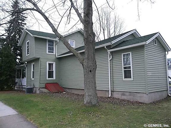 3rd image of 144 Saltonstall St