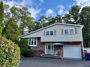 380 Gifford Rd, Westport, MA 02790