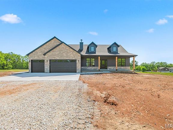 3rd image of 108 Hickory Heits Ct
