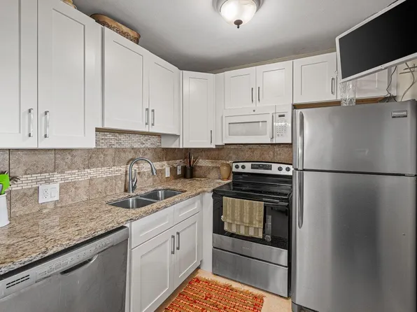 175 Suffolk E, Boca Raton, FL 33434