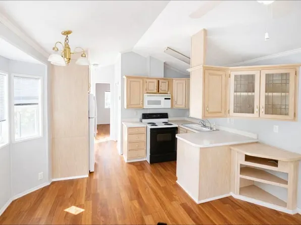 16400 Bubbling Wells Rd #496, Desert Hot Springs, CA 92240