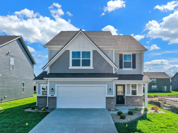 697 Oxford Ln, Danville, IN 46122