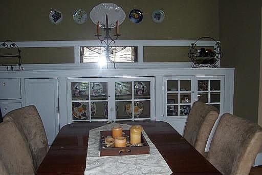 Built in Cabinet in DR