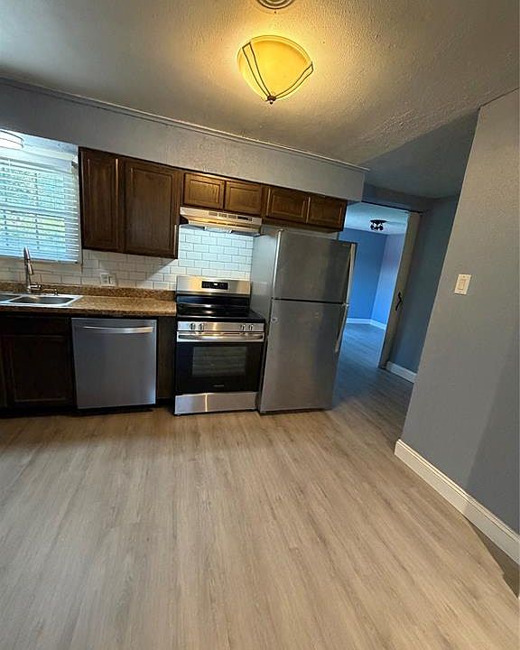 1st image of 1514 Andrew St #1514