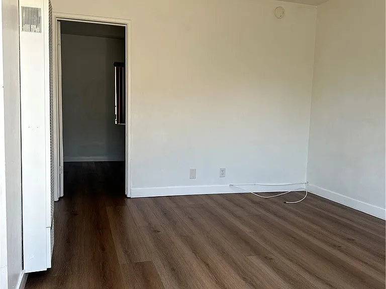 3297 Tenaya Ave — Photo 2
